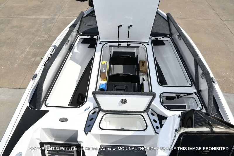 Slide: The Image of Ranger Z520R 2026 - 57