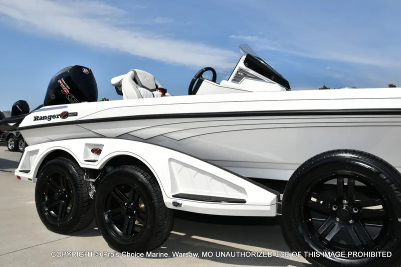 Slide: The Image of Ranger Z520R 2026 - 82