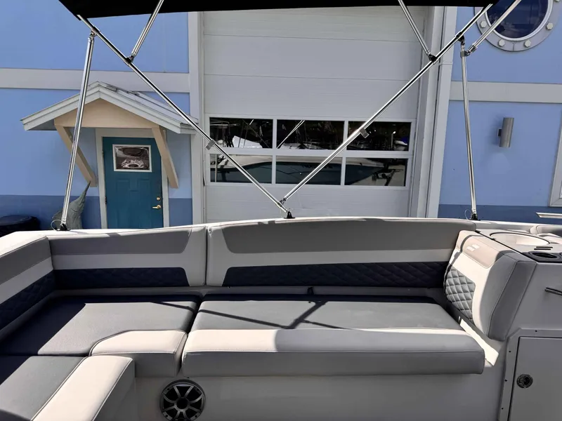 Slide: The Image of Starcraft SVX 211 OB 2026 - 10