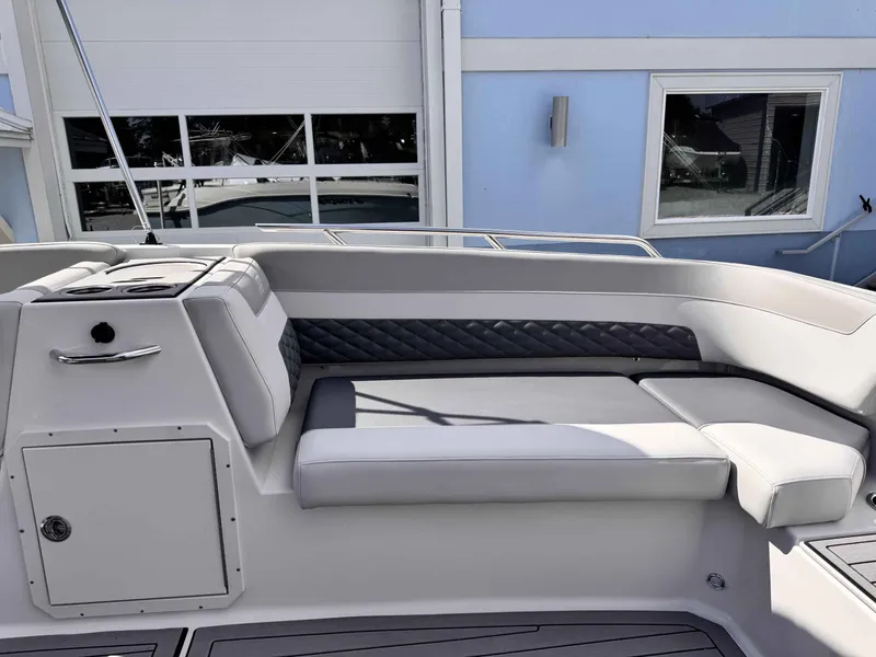 Slide: The Image of Starcraft SVX 211 OB 2026 - 6