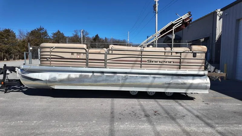 Slide: The Image of Godfrey Sanpan 2200 2007 - 10