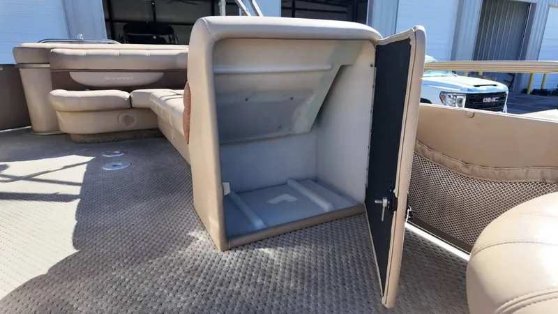 Slide: The Image of Godfrey Sanpan 2200 2007 - 21