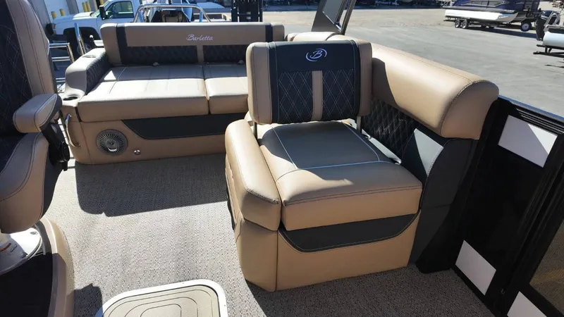 Slide: The Image of Barletta Lusso 25UA 2026 - 11