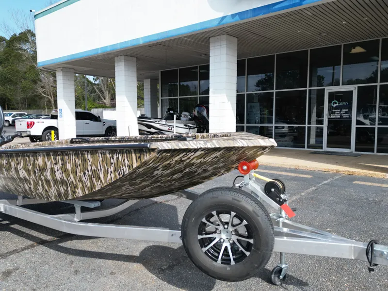 Slide: The Image of Avid 16 Commander 2026 - 12