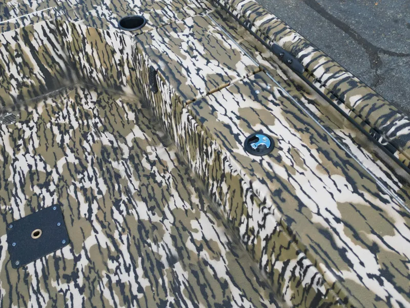 Slide: The Image of Avid 16 Commander 2026 - 14