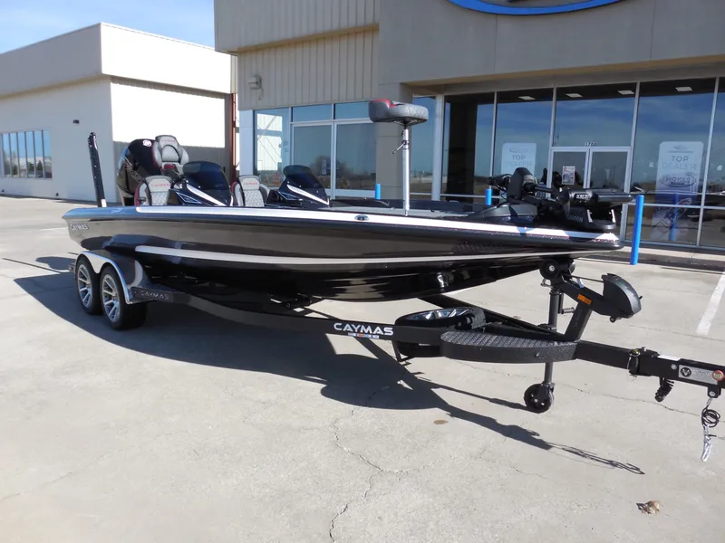 Slide: The Image of Caymas CX 21 PRO 2026 - 2