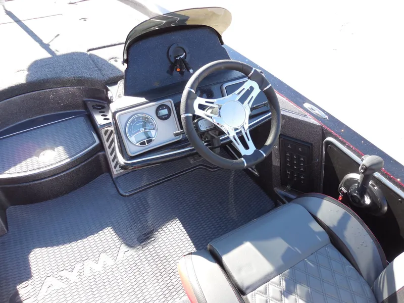 Slide: The Image of Caymas CX 21 PRO 2026 - 7