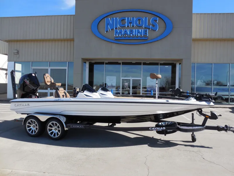 The Image of Caymas XS 21 PRO 2026 - 1