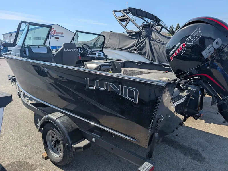 Slide: The Image of 2023 Lund 1875 Impact boat with Mercury Pro XS engine. - 3