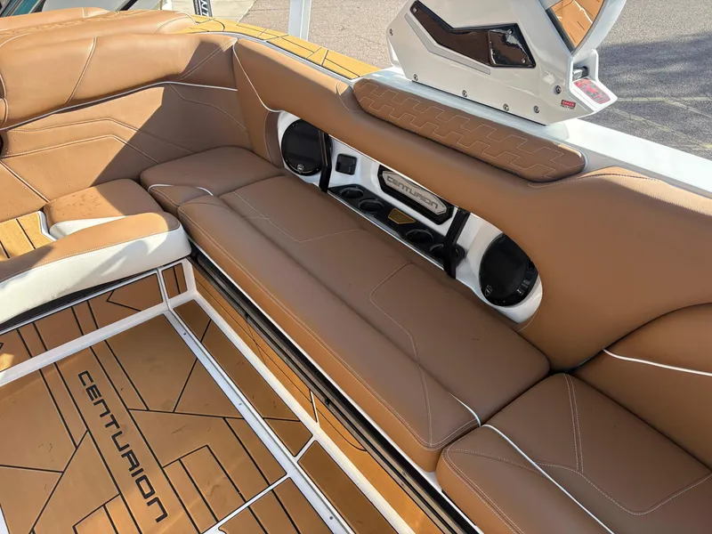 Slide: The Image of Centurion Ri245 2026 - 10