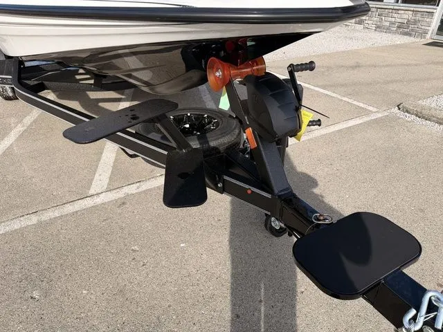 Slide: The Image of Skeeter ZXE20 2026 - 13