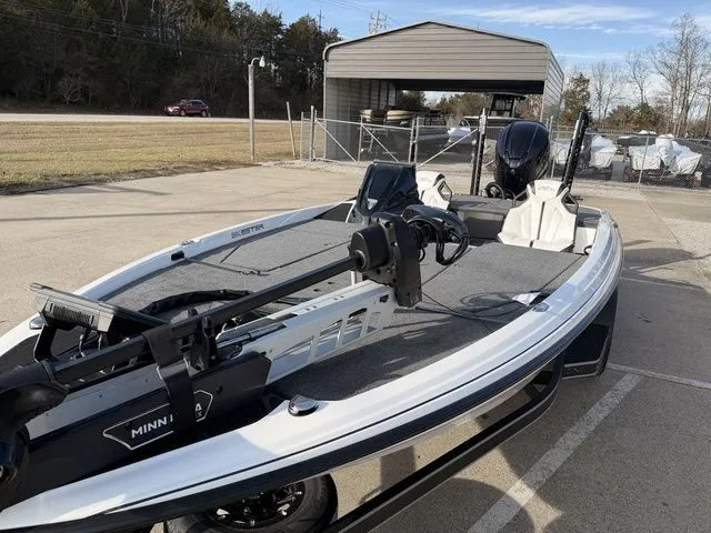 Slide: The Image of Skeeter ZXE20 2026 - 16