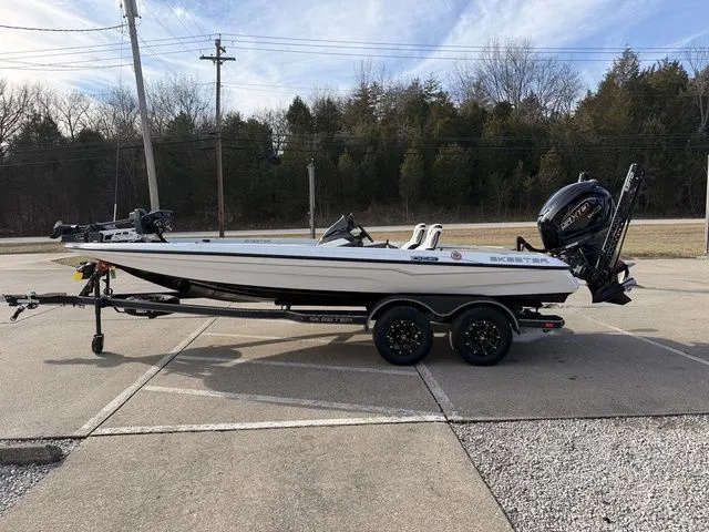 Slide: The Image of Skeeter ZXE20 2026 - 21