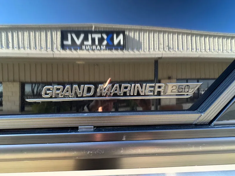 Slide: The Image of Harris Grand Mariner 250 2026 - 39