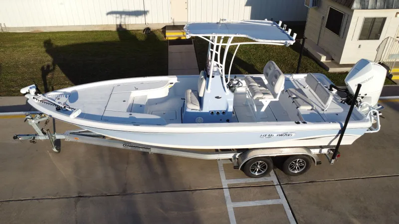 Slide: The Image of Blue Wave 2400 PureBay 2021 - 13