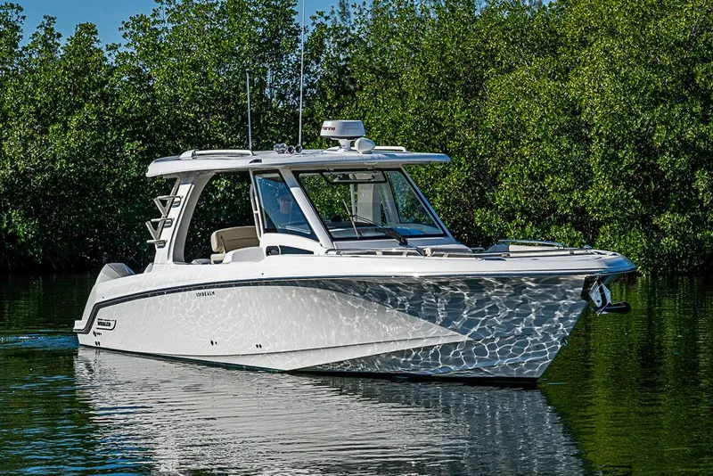 Slide: The Image of Boston Whaler 350 Realm 2022 - 3