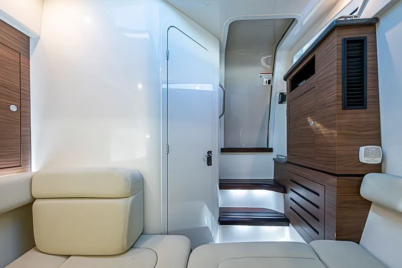 Slide: The Image of Boston Whaler 350 Realm 2022 - 41