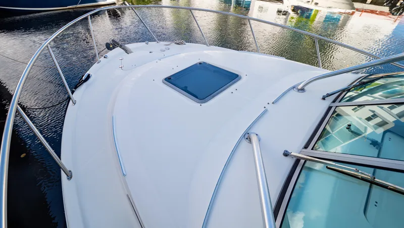 Slide: The Image of Robalo R305 Walkaround 2010 - 88