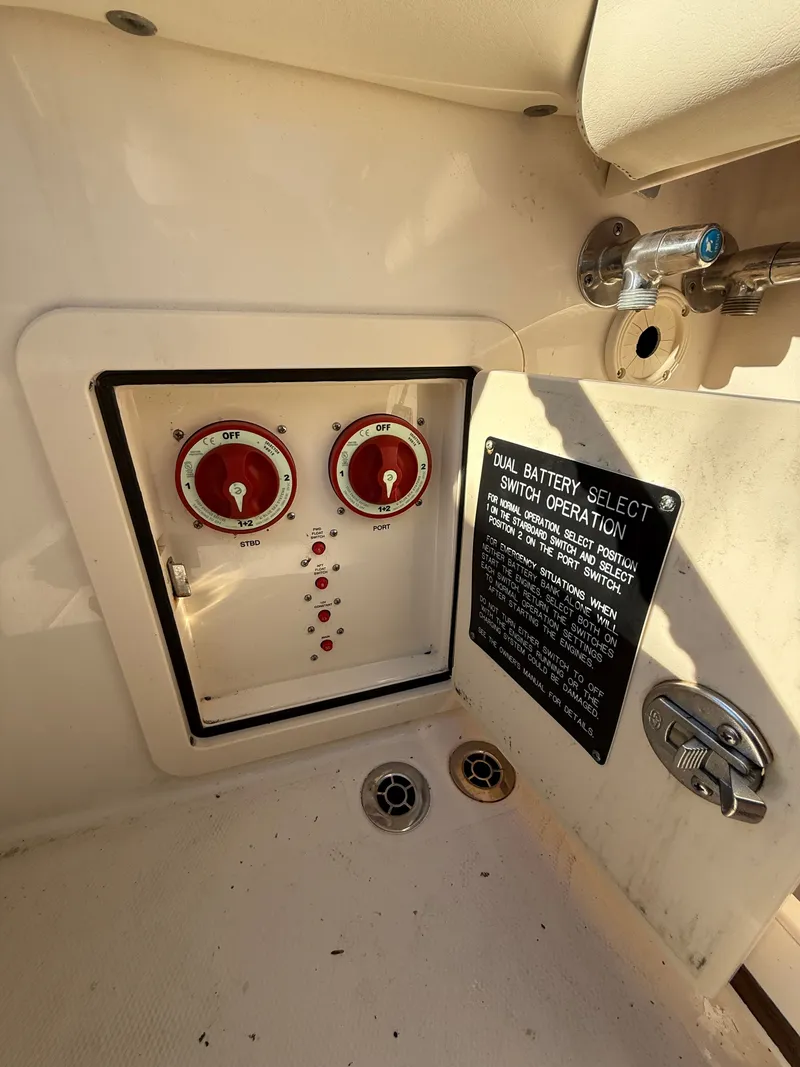 Slide: The Image of Grady-White Canyon 306 2021 - 17