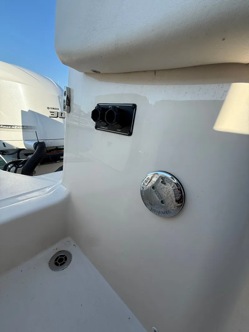 Slide: The Image of Grady-White Canyon 306 2021 - 20