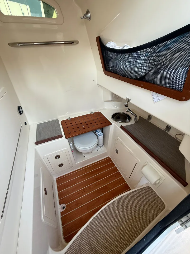 Slide: The Image of Grady-White Canyon 306 2021 - 42