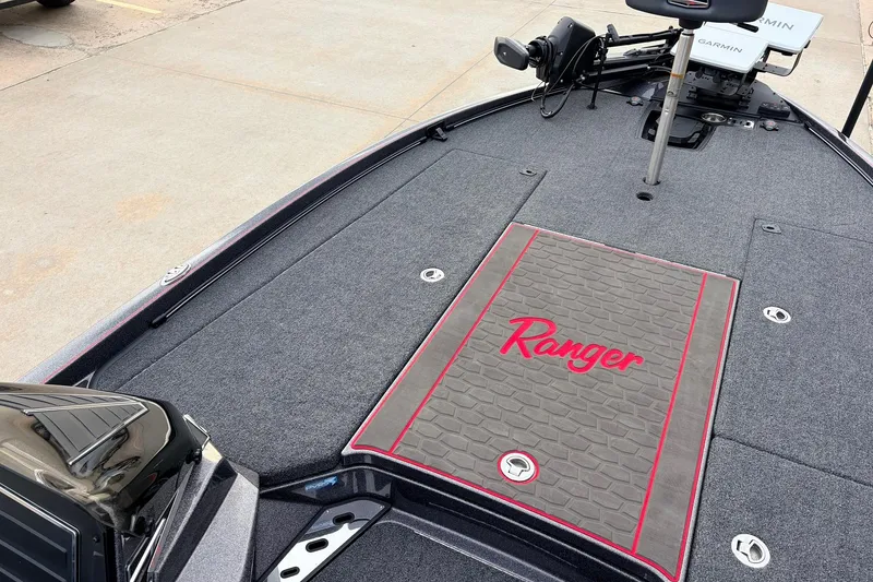 Slide: The Image of 2025 Ranger Z521R Cup-Equipped boat deck with Garmin electronics and branded mat. - 14