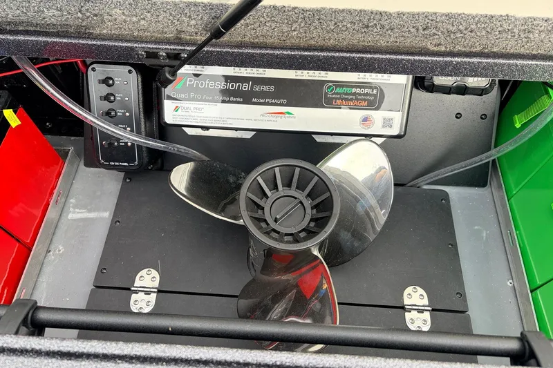 Slide: The Image of 2025 Ranger Z521R Cup-Equipped boat interior with propeller and control panel. - 56