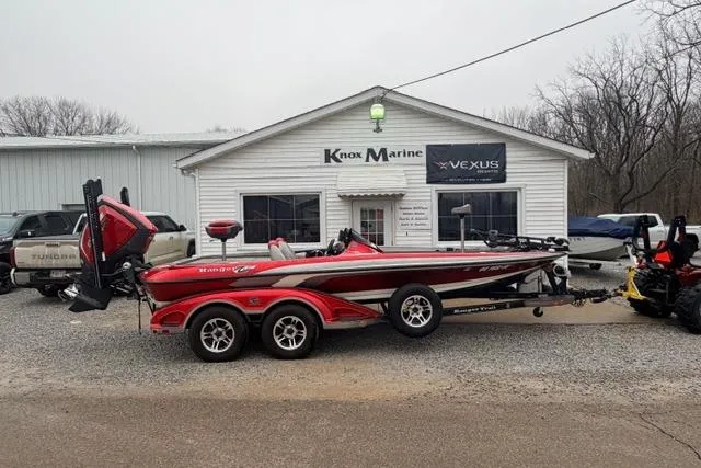 Slide: The Image of 2008 Ranger Z20 Comanche boat on trailer outside Knox Marine dealership. - 0
