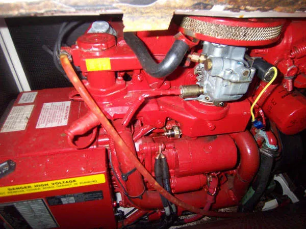 Slide: The Image of Sea Ray 380 Sundancer 1999 - 11