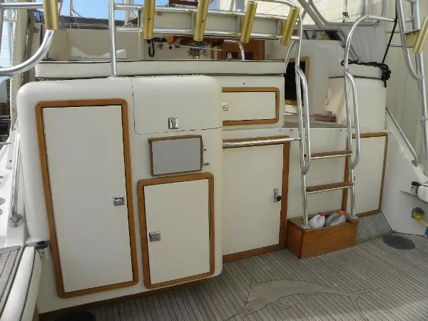 Slide: The Image of Delta Boats Delta 36 SFX 1989 - 8