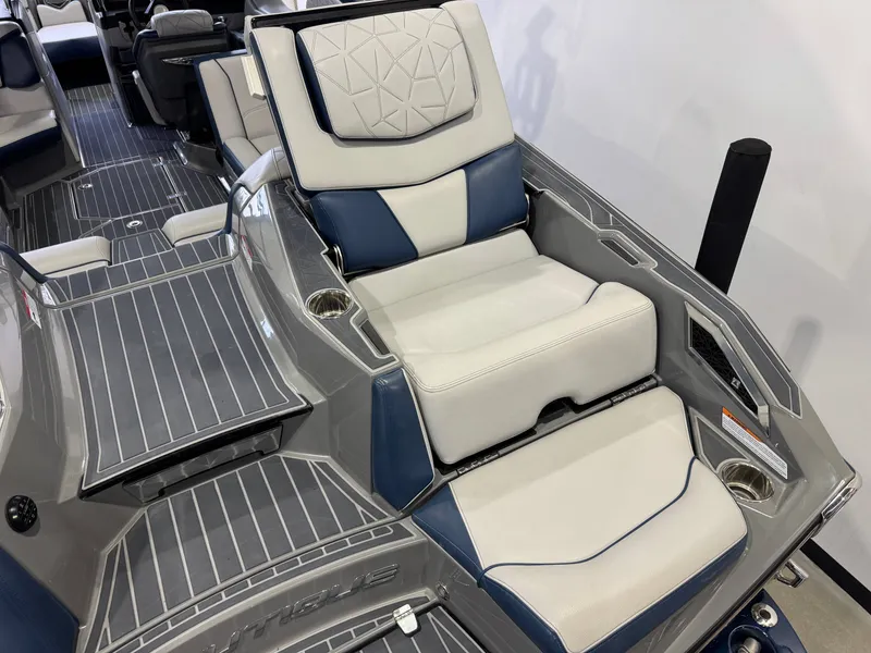 Slide: The Image of Nautique Super Air Nautique G23 Paragon 2020 - 14