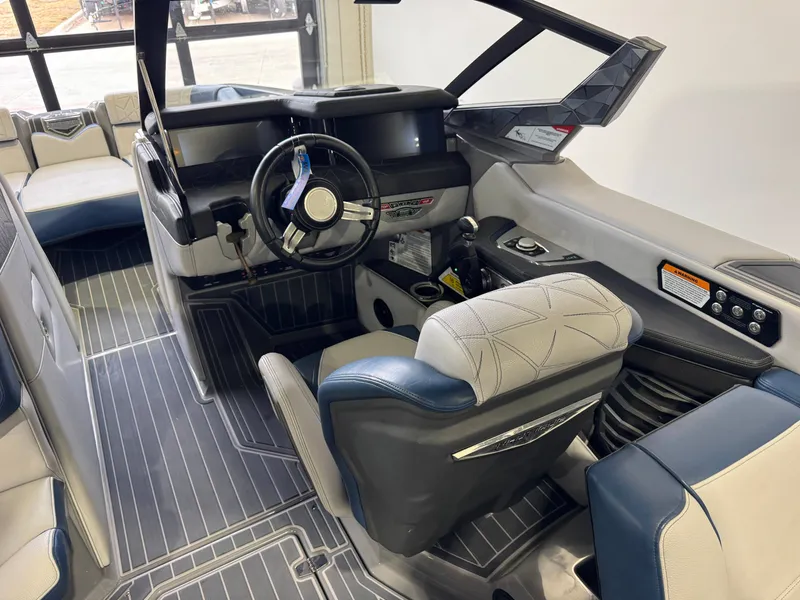 Slide: The Image of Nautique Super Air Nautique G23 Paragon 2020 - 27