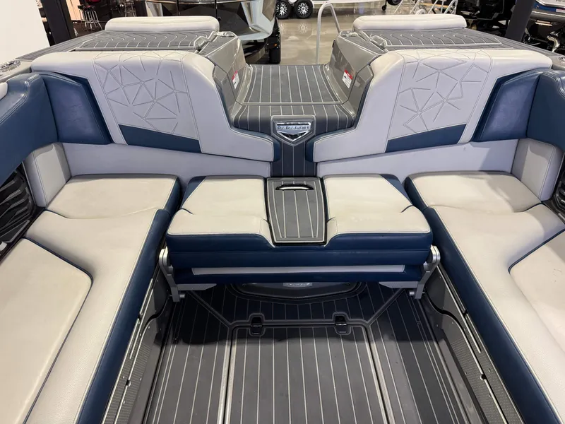 Slide: The Image of Nautique Super Air Nautique G23 Paragon 2020 - 30