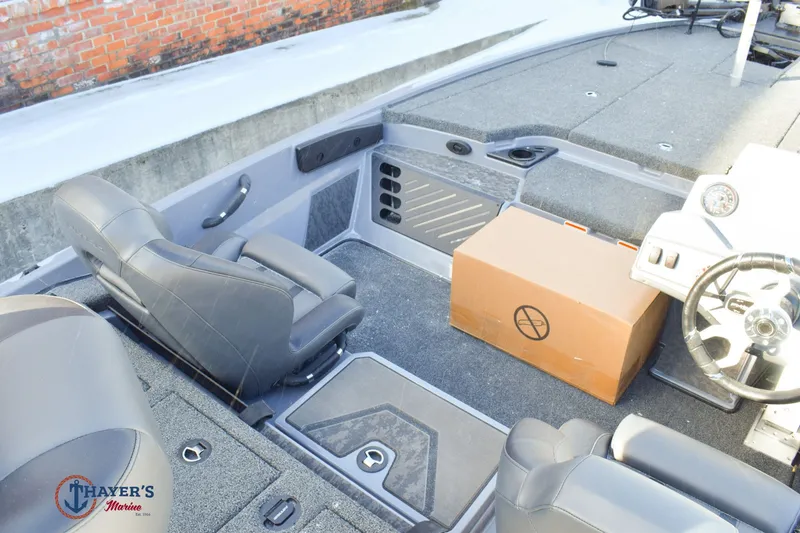 Slide: The Image of Nitro Z19 Pro 2026 - 12