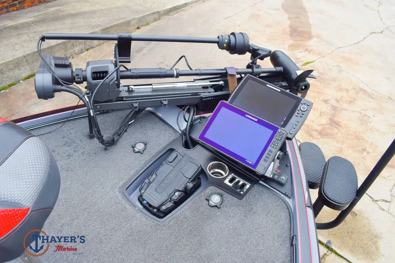 Slide: The Image of Ranger Z520R 2023 - 4