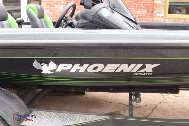 Slide: The Image of Phoenix Bass Boats 819 Pro 2021 - 4