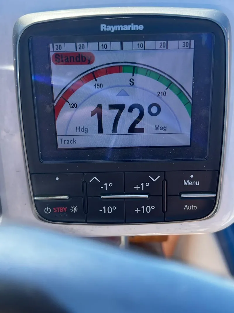 Slide: The Image of Raymarine navigation display showing 172 degrees heading on an O'Day 28, 1982 model. - 20