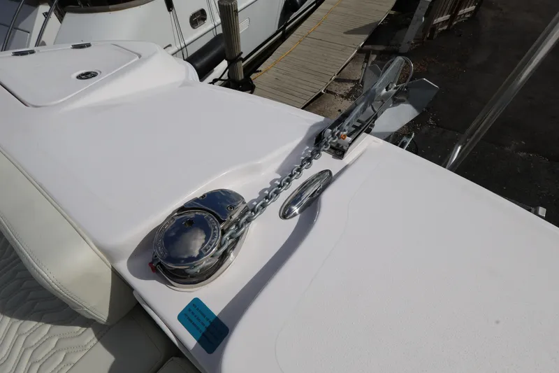 Slide: The Image of 2025 Twin Vee 280 GFX2 CC boat anchor chain and winch detail. - 10