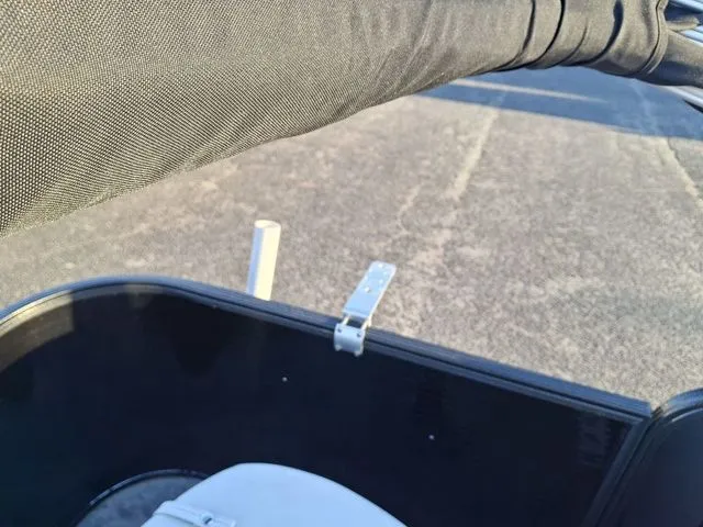 Slide: The Image of Crest CLASSIC DLX 220 SLRC CPT 2023 - 8