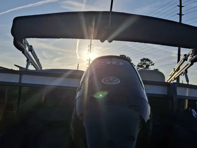 Slide: The Image of Crest CLASSIC DLX 220 SLRC CPT 2023 - 18