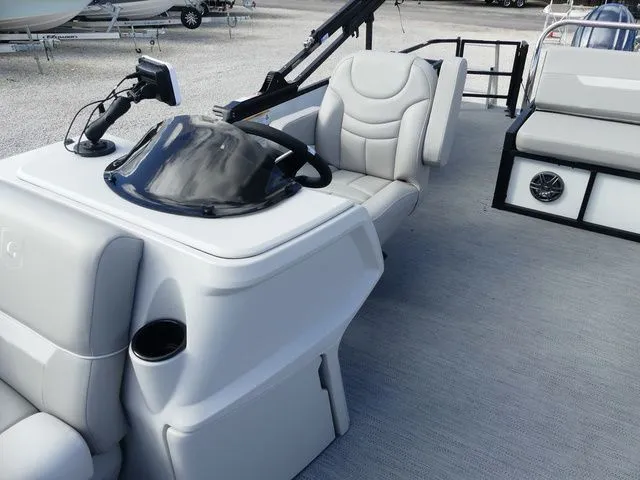 Slide: The Image of Godfrey Xperience 2286 SFLX 2026 - 7