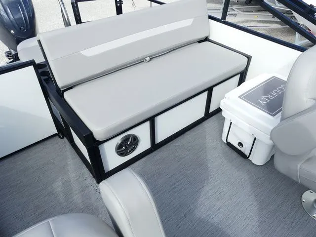 Slide: The Image of Godfrey Xperience 2286 SFLX 2026 - 9