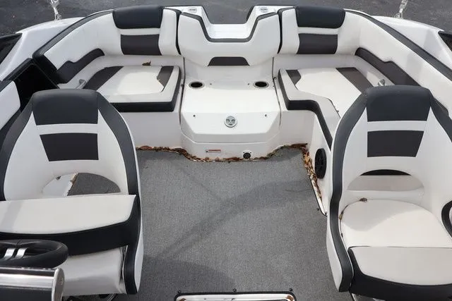 Slide: The Image of Yamaha SX195 2019 - 14