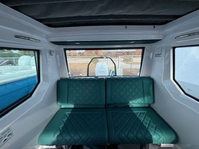 Slide: The Image of Axopar 28 Cabin 2023 - 11