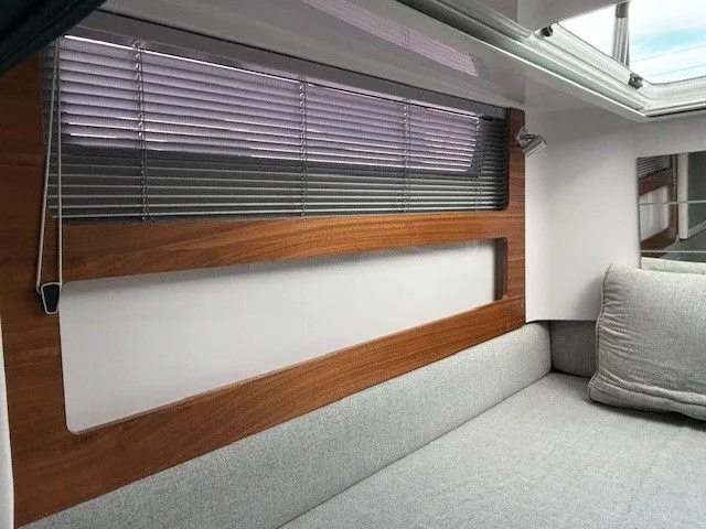 Slide: The Image of Axopar 28 Cabin 2023 - 21