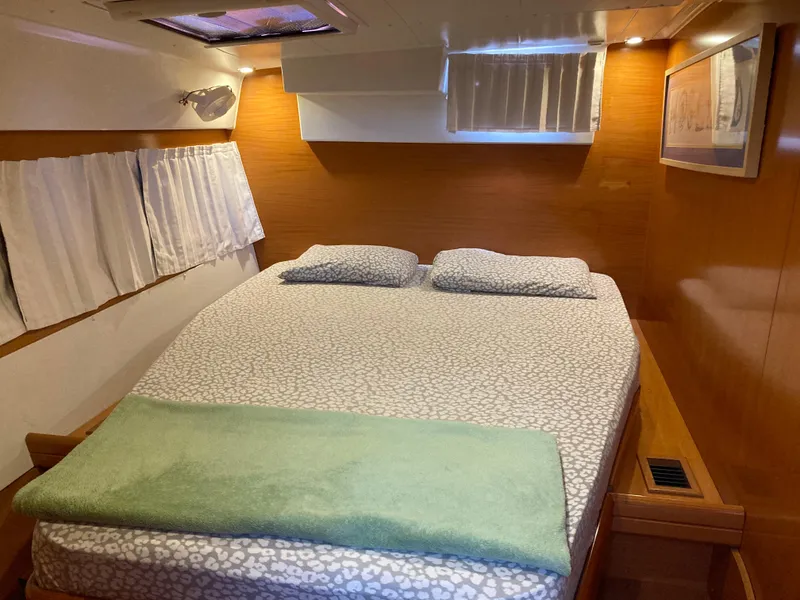 Slide: The Image of Lagoon 420 2007 - 52