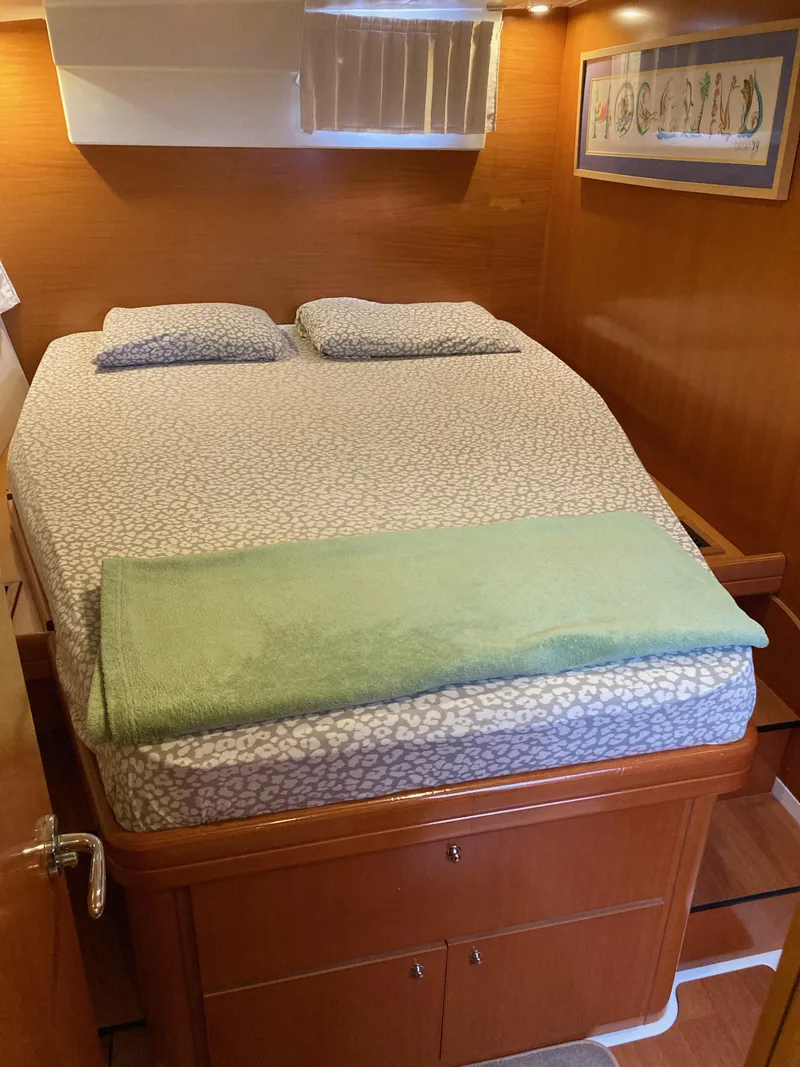 Slide: The Image of Lagoon 420 2007 - 53