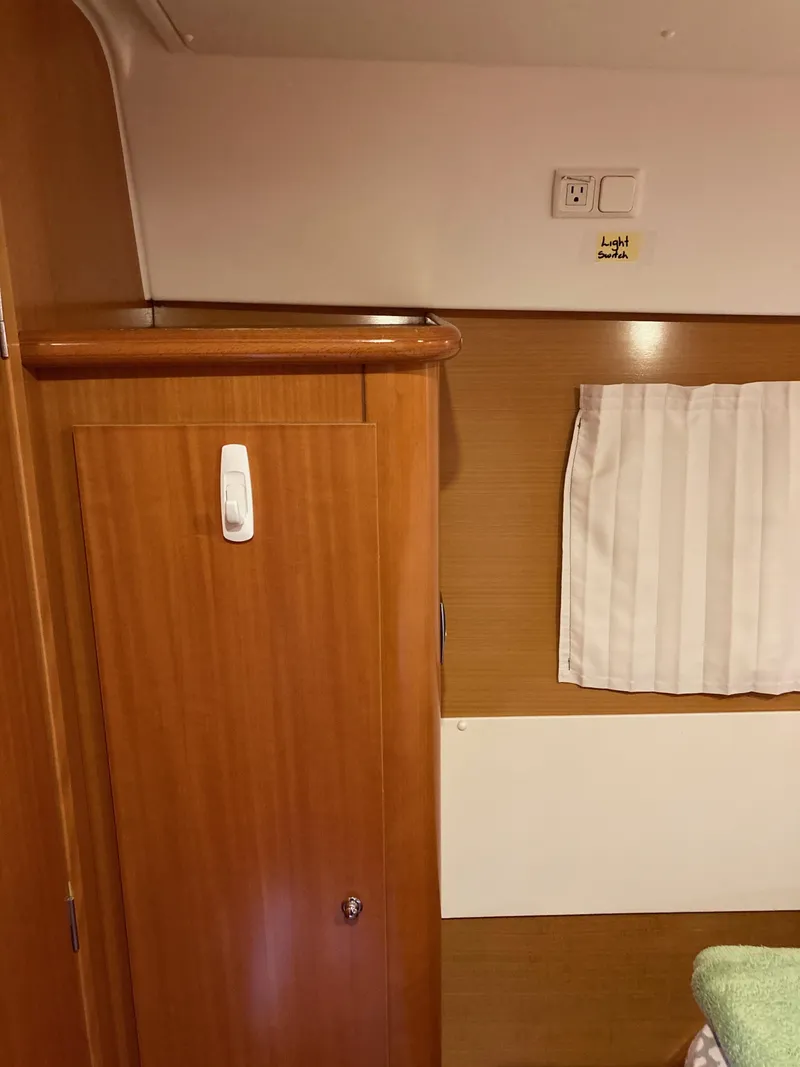 Slide: The Image of Lagoon 420 2007 - 56