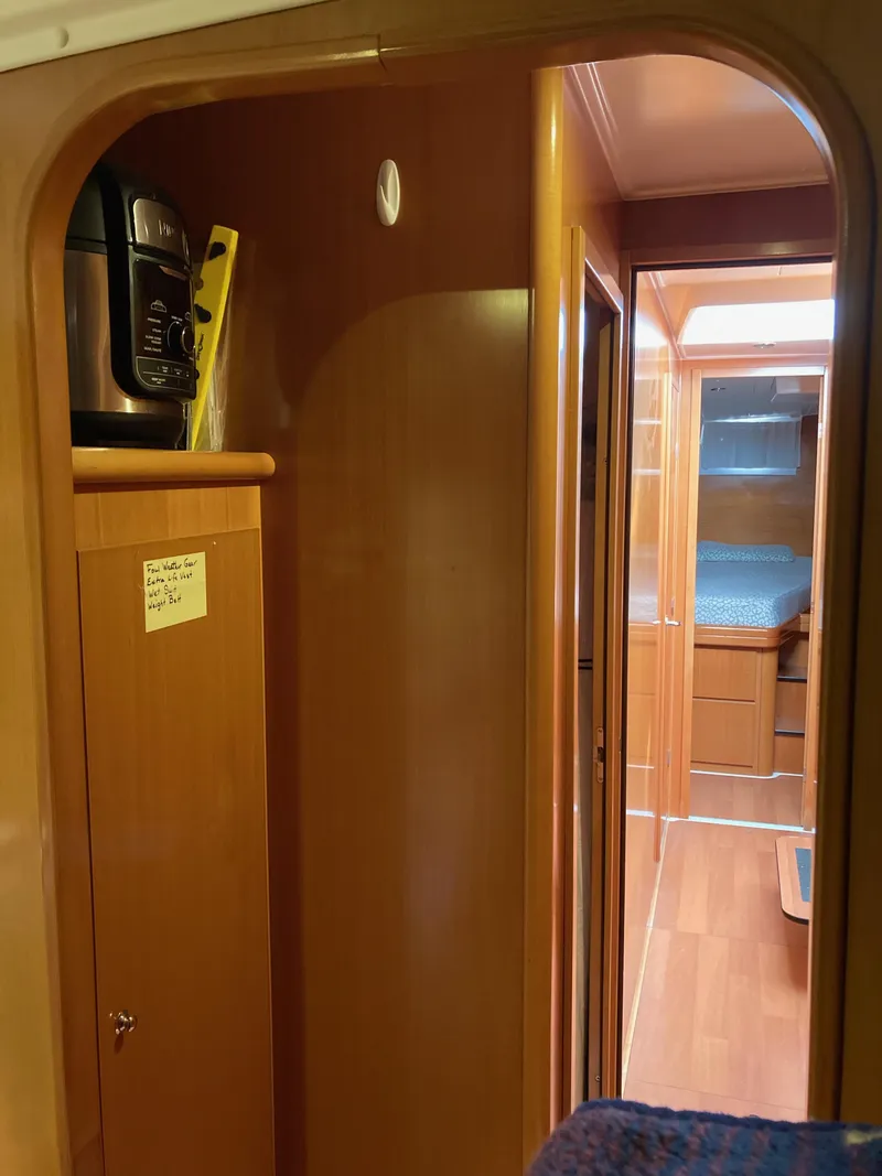 Slide: The Image of Lagoon 420 2007 - 60