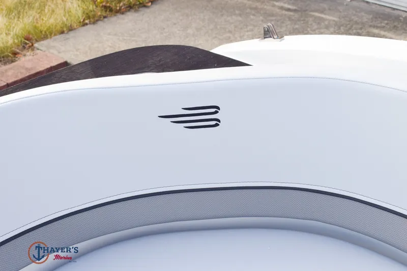 Slide: The Image of Bayliner V20 2026 - 14